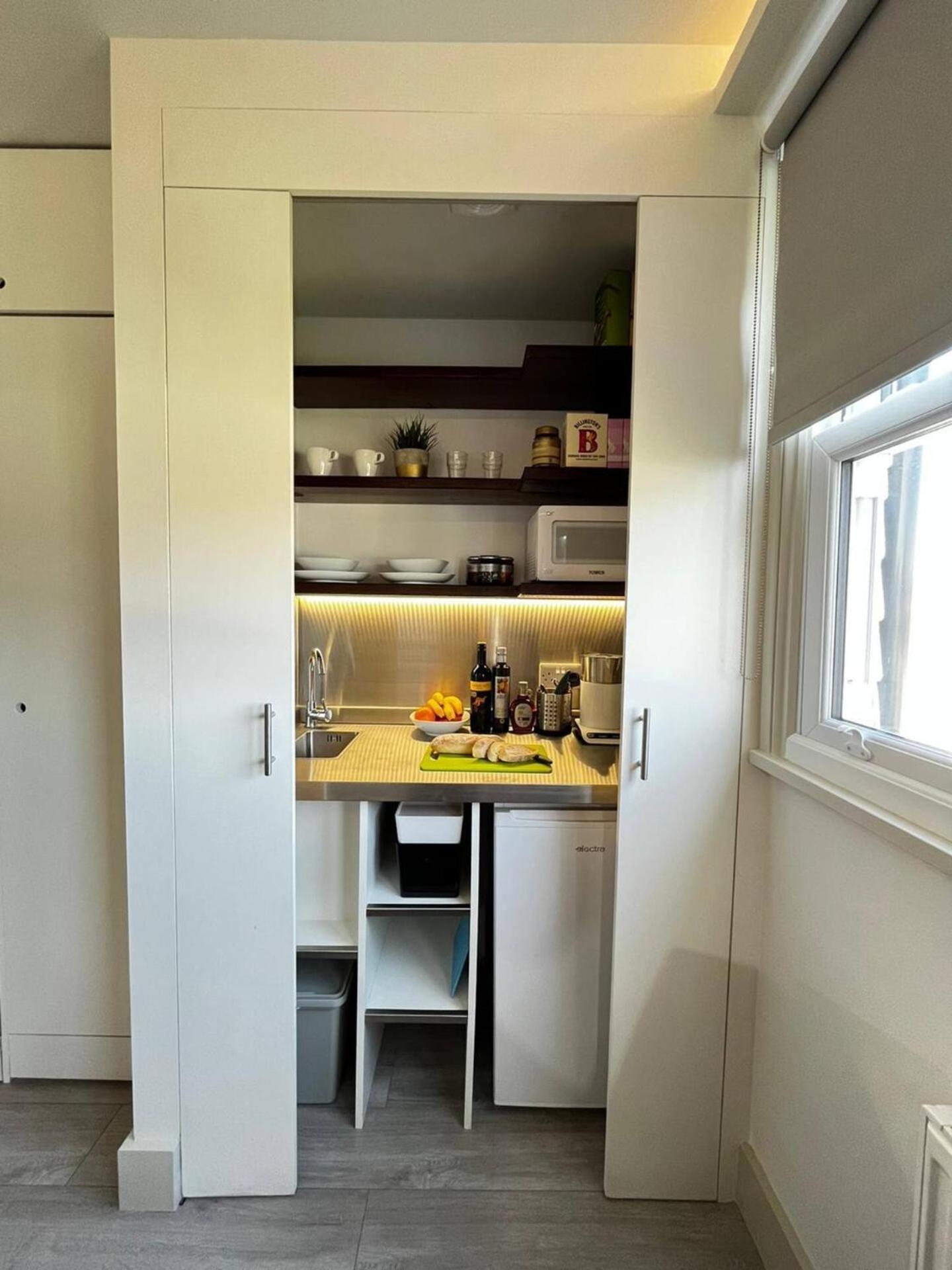 Apt 12 Luxury Living Chic Studio Steps From Beach Μπράιτον Εξωτερικό φωτογραφία